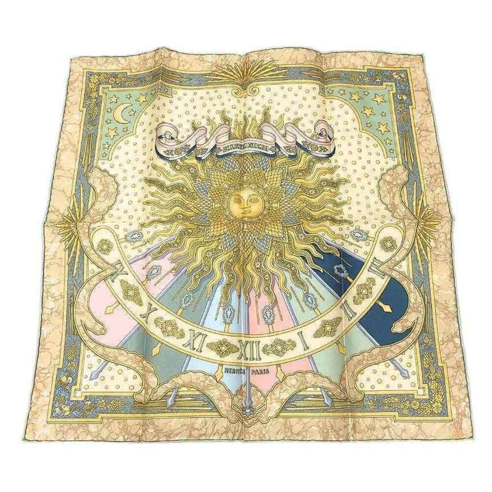 HERMES scarf/muffler, Carre 45 GLORIA SOLI (Gloria Solo), "Enjoy Today, Seize...